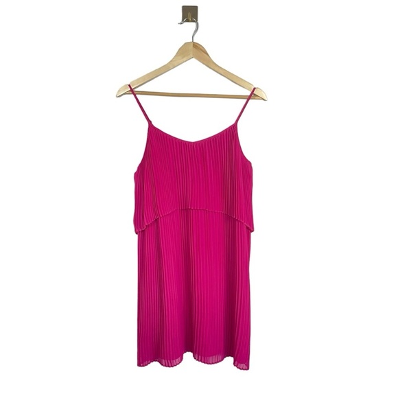 BCBGeneration Pleated Popover Mini Dress in Pink Size S - Picture 5 of 16